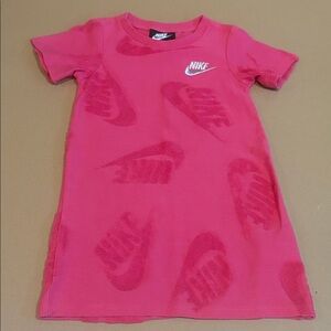 NIKE Girls SHORT SLEEVE DRESS in pink